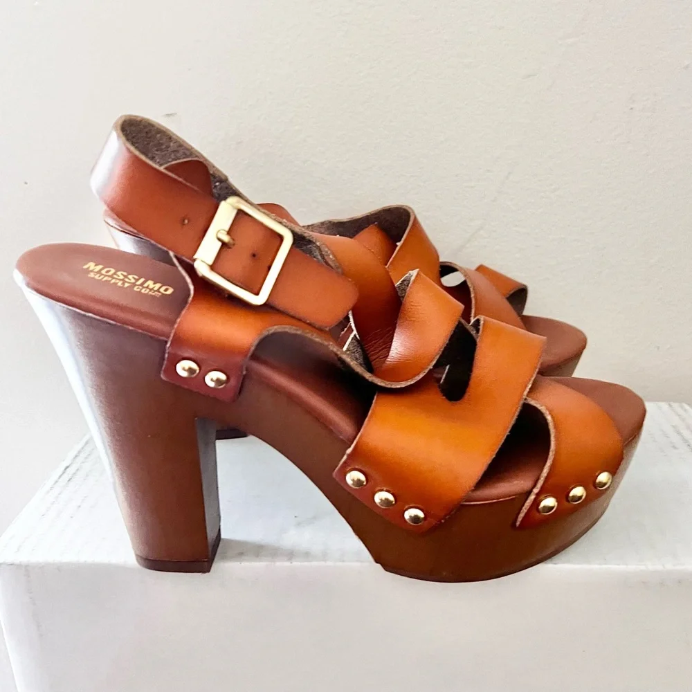 Mossimo Suppy Co. Platform Sandals With Gold Studs